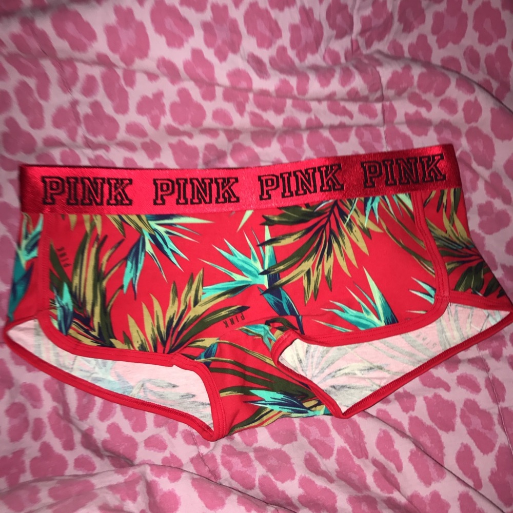 VS PINK LOGO Boyshorts