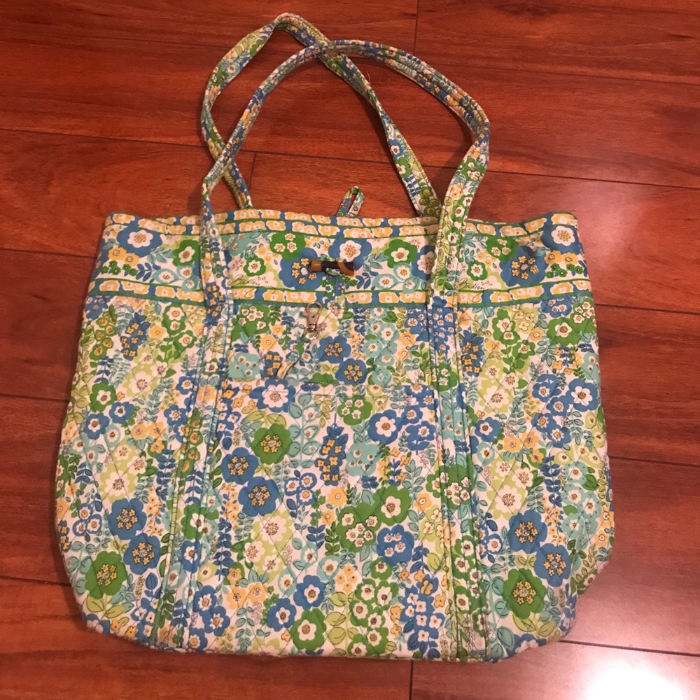Vera Bradley tote