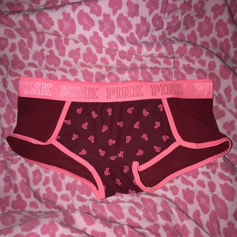 VS PINK LOGO Boyshorts