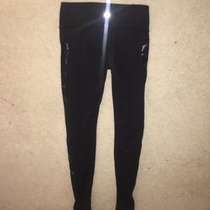 Black lululemon leggings size 4