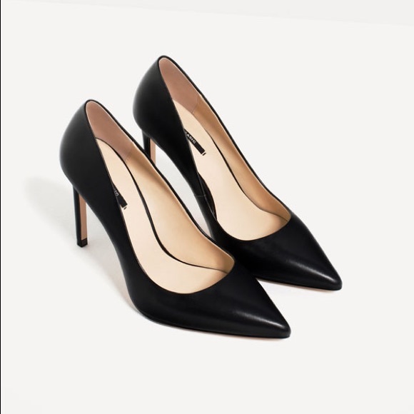 Zara black leather high heels w/ metallic detail - Picture 1 of 4