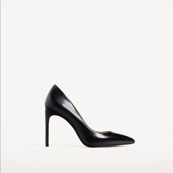 Zara black leather high heels w/ metallic detail - Picture 3 of 4