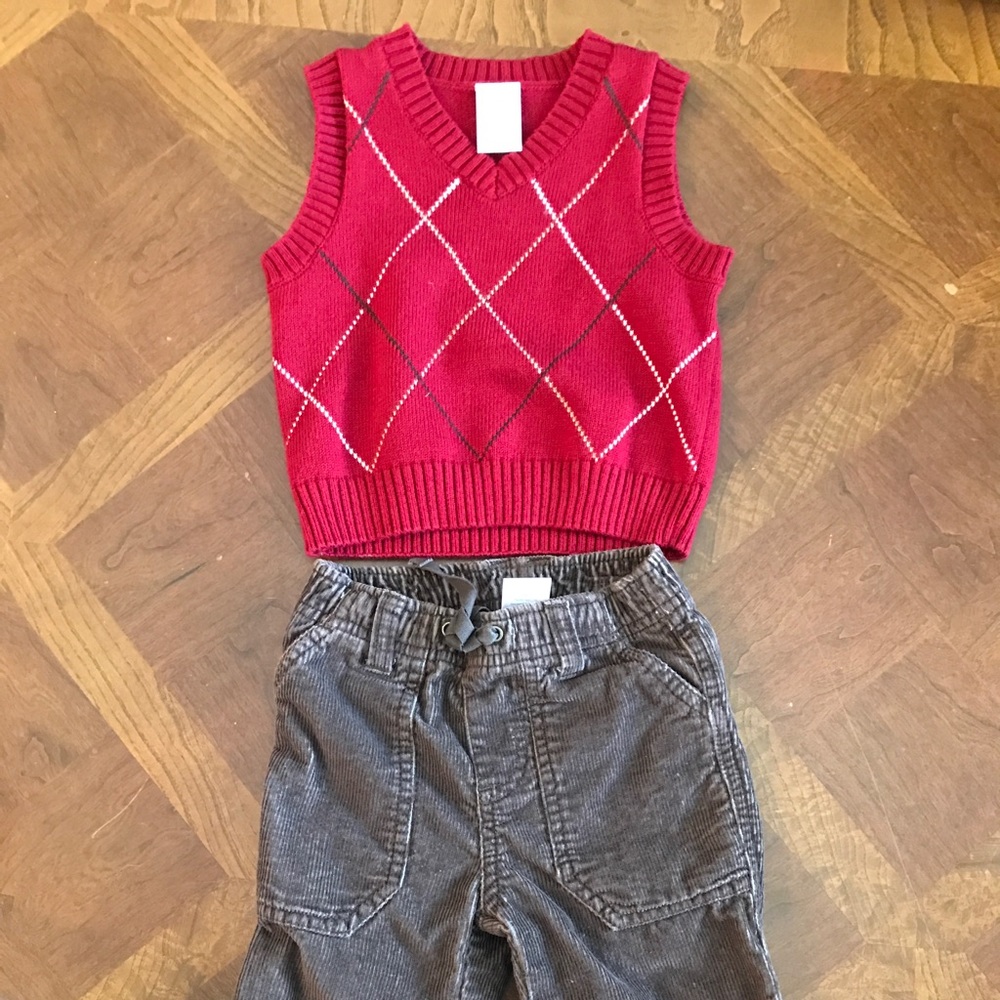 Gymboree boy's outfit 6-12 mos