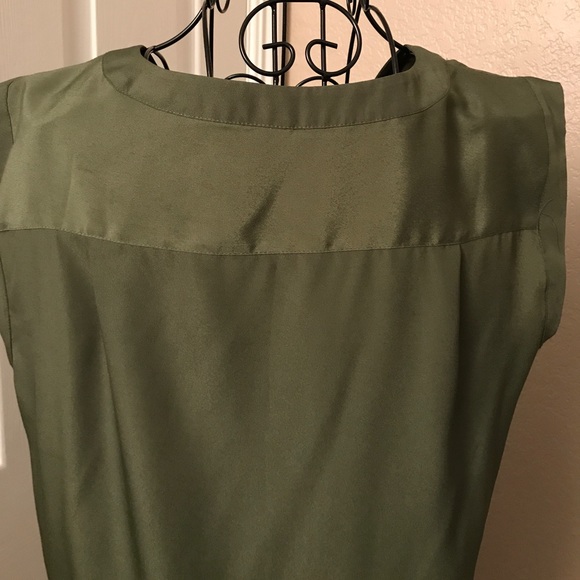 J.Crew sleeveless blouse - Picture 5 of 7