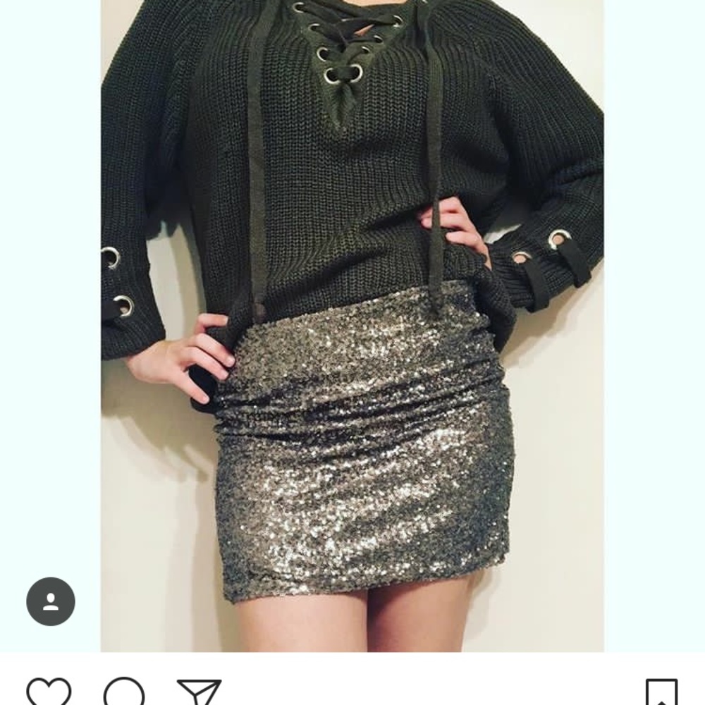 Burnt Orange Lace-Up Chunky Sweater - Picture 2 of 6