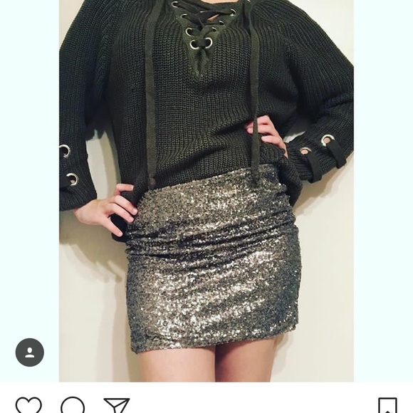 Burnt Orange Lace-Up Chunky Sweater - Picture 2 of 6