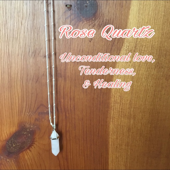 ❌CLEARANCE❌ Natural crystal pendant necklaces - Picture 7 of 8