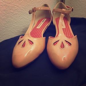 Pink BAIT kitten heels