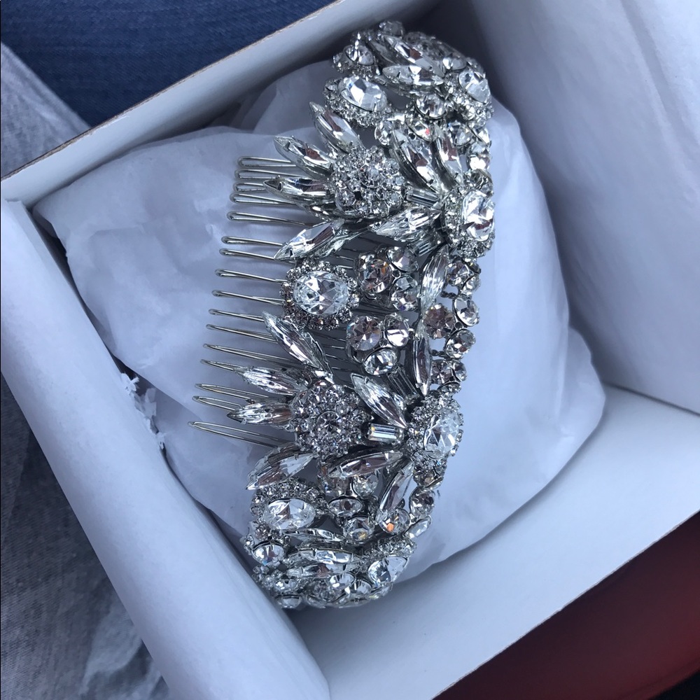 Headpiece