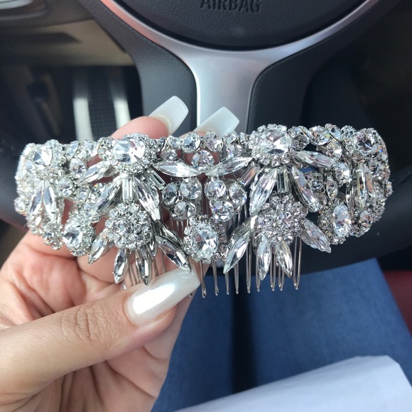 Headpiece