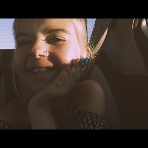 Meet your Posher, Ariana