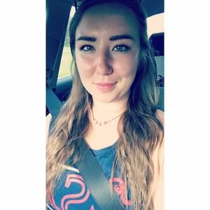 Meet your Posher, Carrie