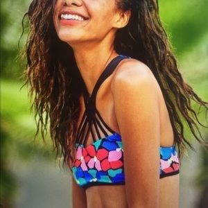 small aerie bikini top never worn