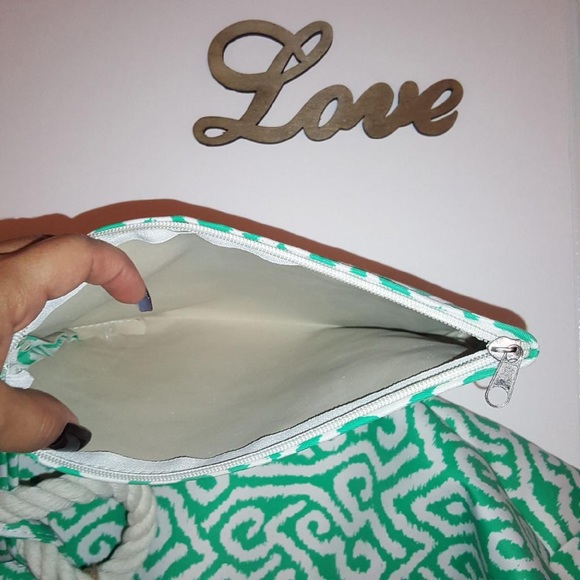 🌻NEW🌻 Boho beach bag with mini wristlet - Picture 3 of 3