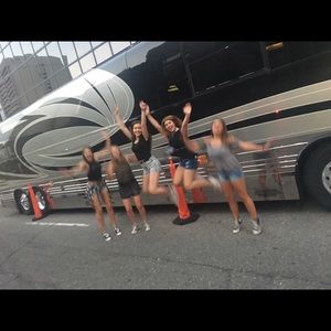 Meet your Posher, Avery