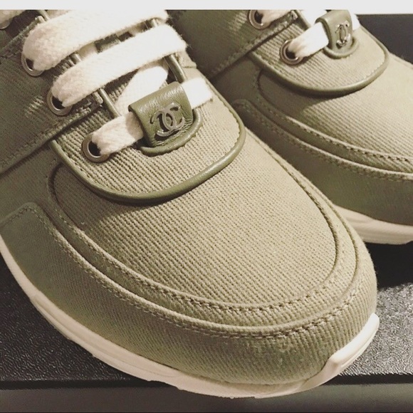 Chanel sneakers - Picture 3 of 5