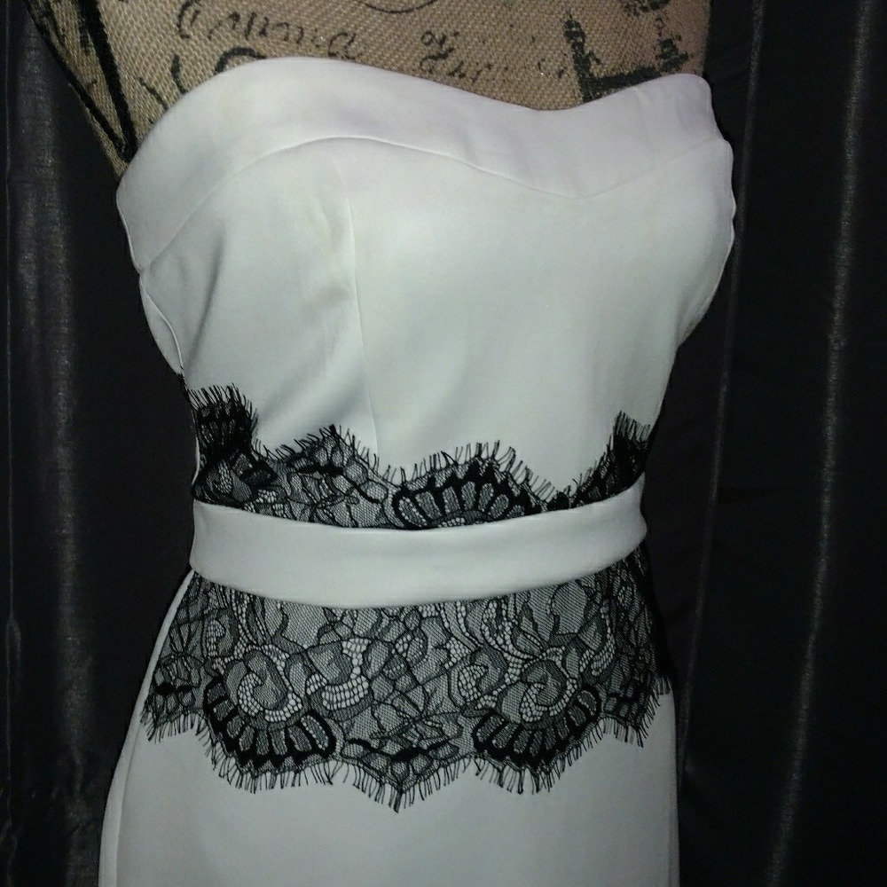 Gorgeous White and Black Cocktail Dress