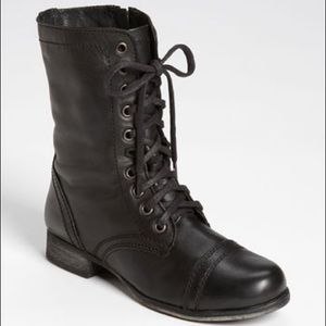 Black steve madden "troopa" combat boots