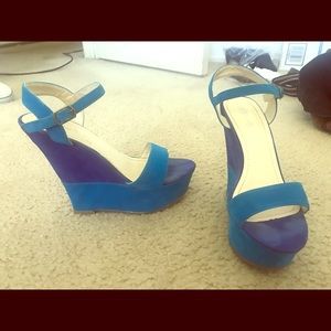 Two-toned Blue Wedges SIZE 6
