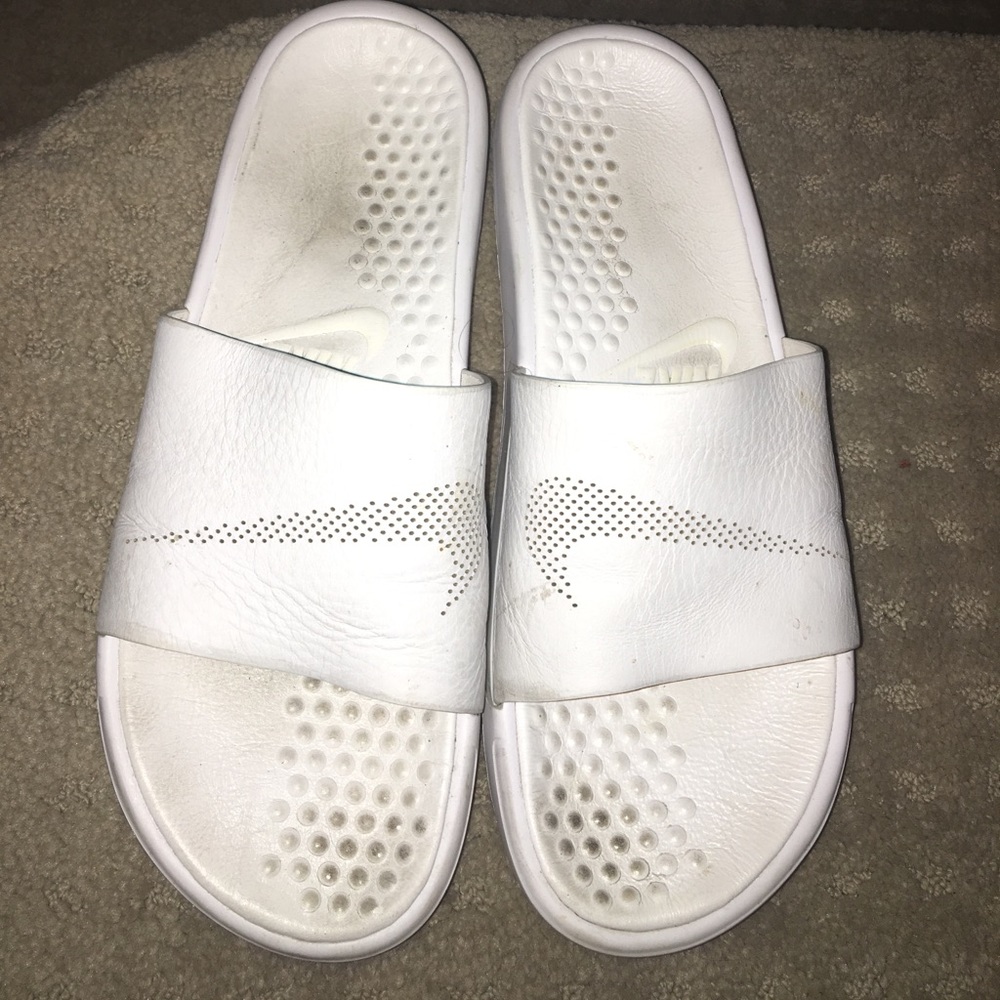 Nike slides