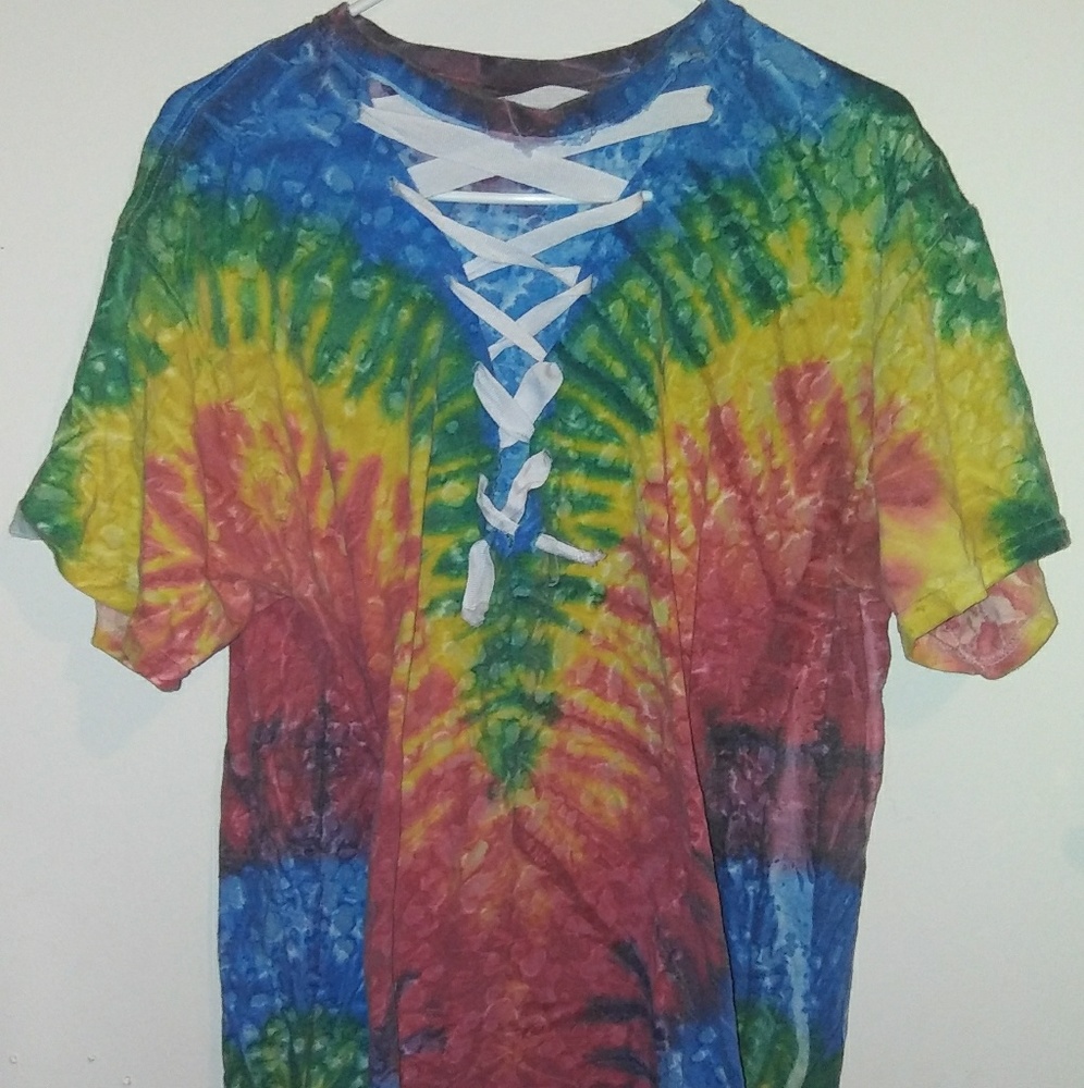 DIY'd Lace-Up Tie Dye Shirt