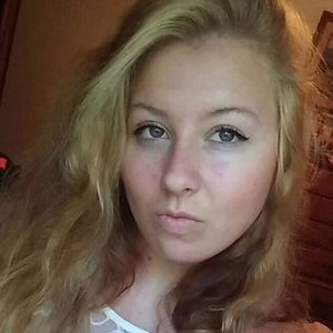 Meet your Posher, Halie