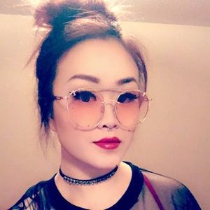 Meet your Posher, Maisee