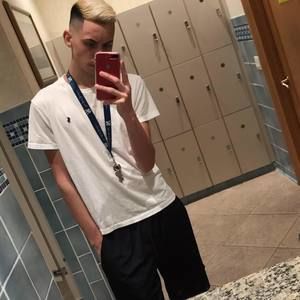 Meet your Posher, Nick