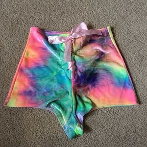 outlaw shorts in bubble tie dye