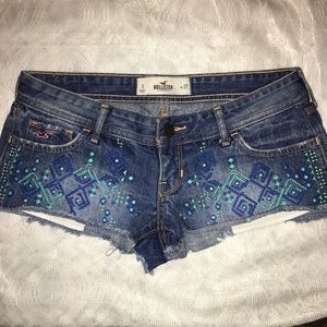 Hollister embroidered distressed frayed shorts
