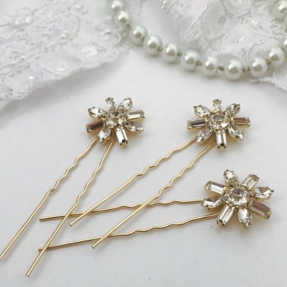 Bride hair pins,bride headpiece, bride accessory - Picture 3 of 3