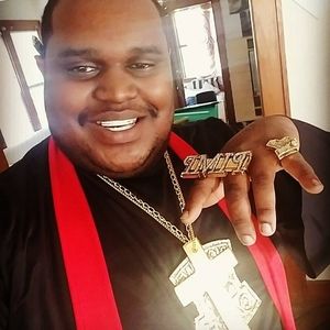 Meet your Posher, Lee