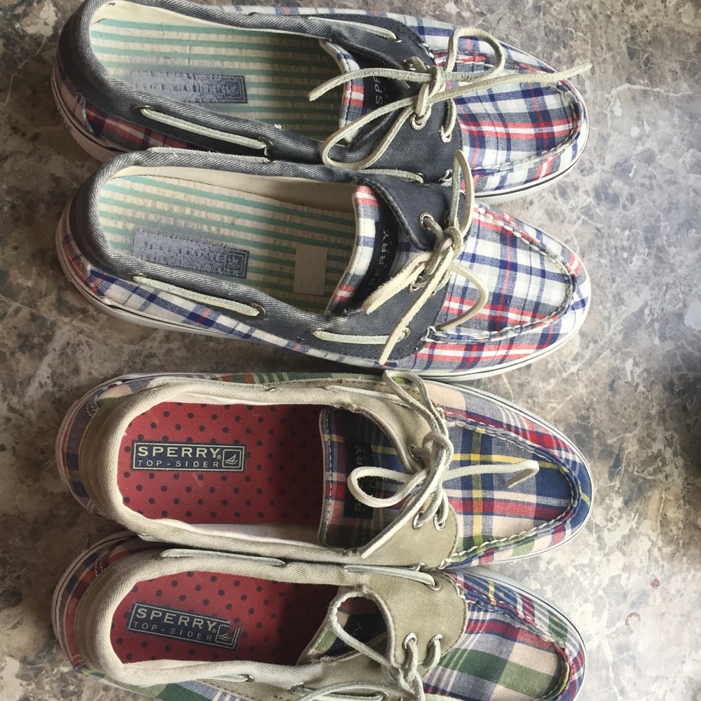 2 pairs of women's Sperry shoes size 9