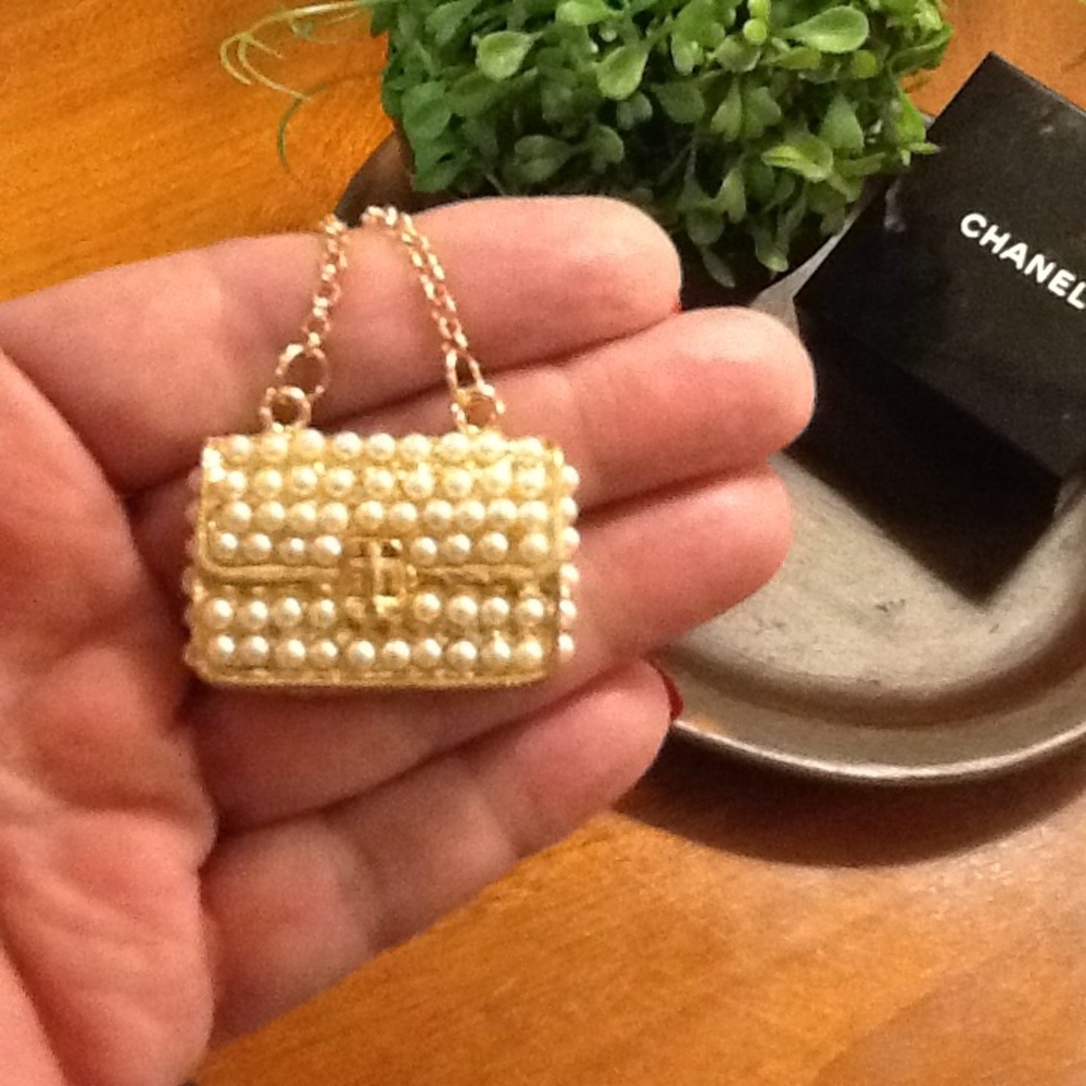 Designer Key Chain - Picture 2 of 6