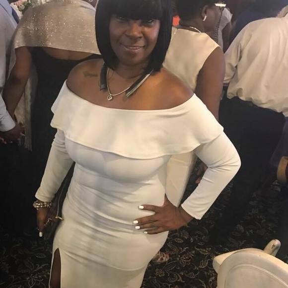 Meet your Posher, Nadja - Picture 1 of 1