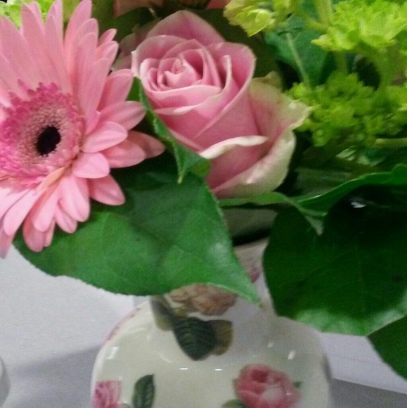 Meet your Posher, Lisa - Picture 1 of 1