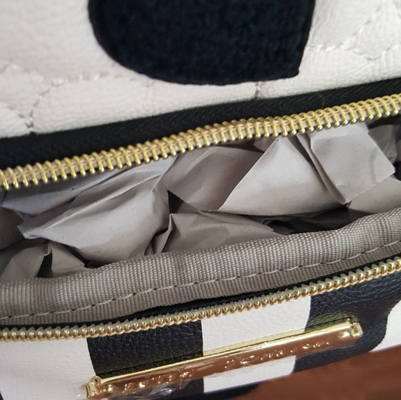 Purse sale Betsey Johnson lunch box - Picture 3 of 4