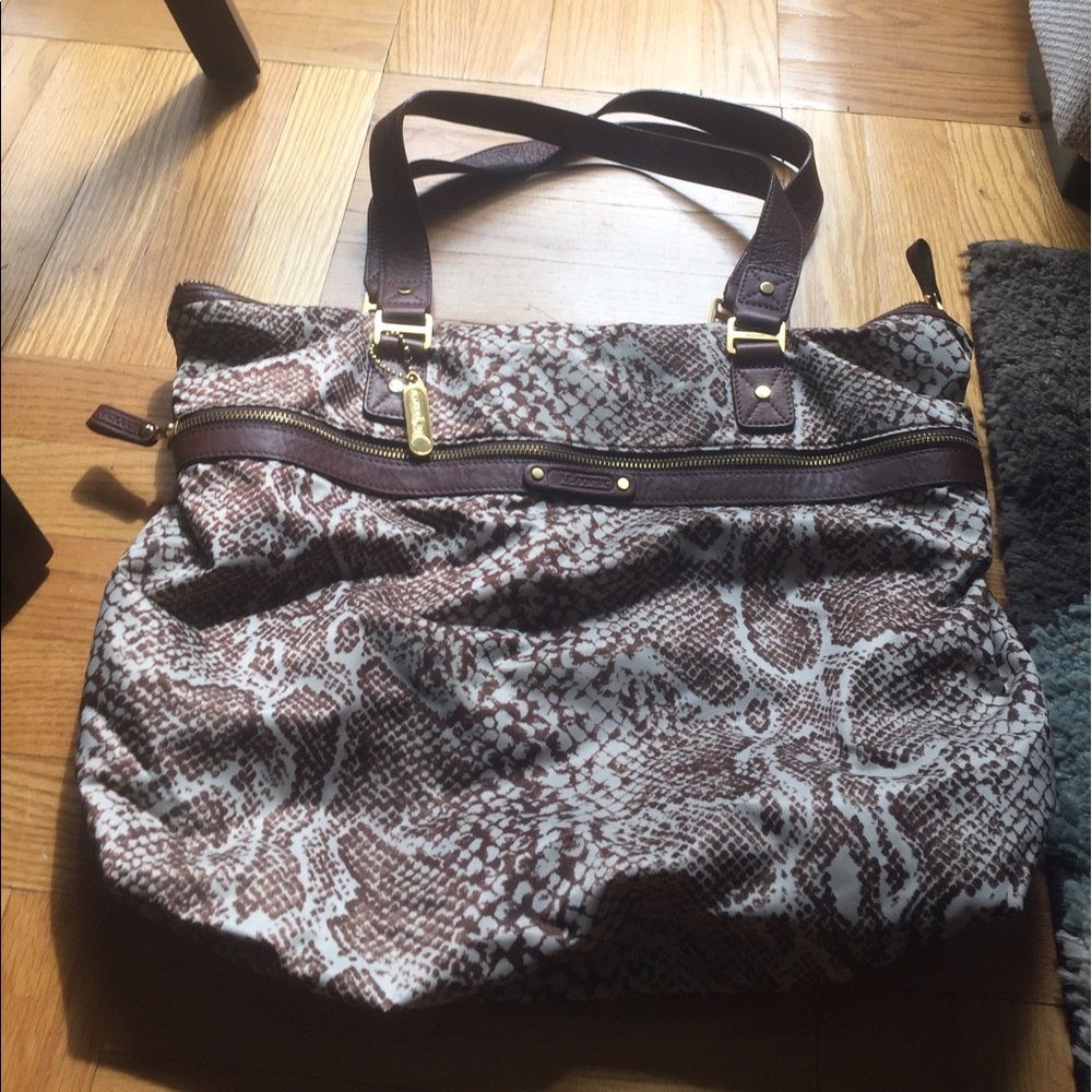 Lesportsac bags bundled