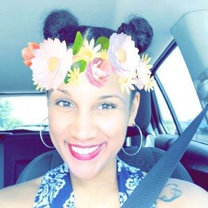 Meet your Posher, Staci