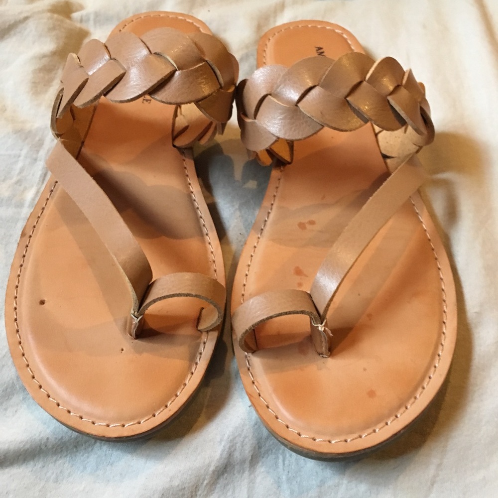 AMERICAN EAGLE SANDALS