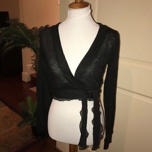Limited brand black crop wrap size small. NWT.