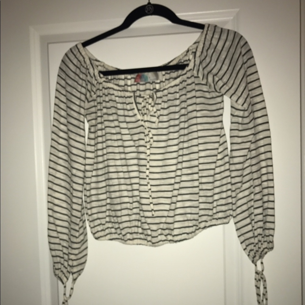 Free people of the shoulder top