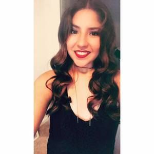 Meet your Posher, Alessandra