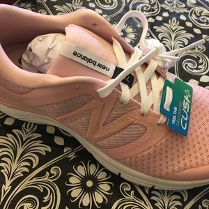 J Crew Pink New Balance shoes NEW