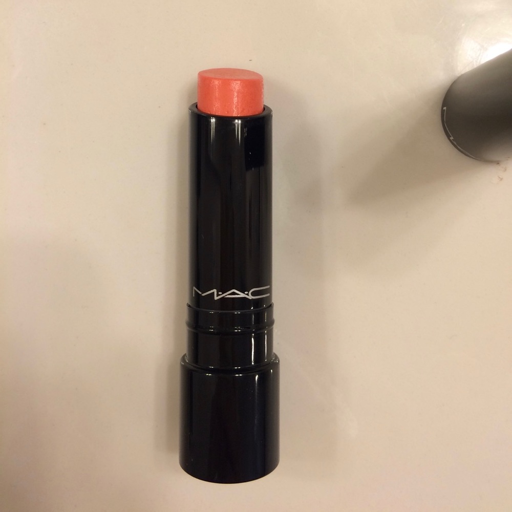 MAC Sheen Supreme Lipstick in 'Gotta Dash'