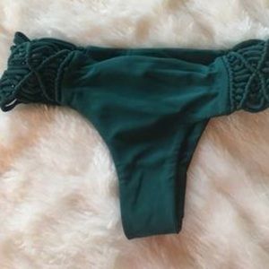 Mikoh Cayman Bikini Cheeky Bottoms