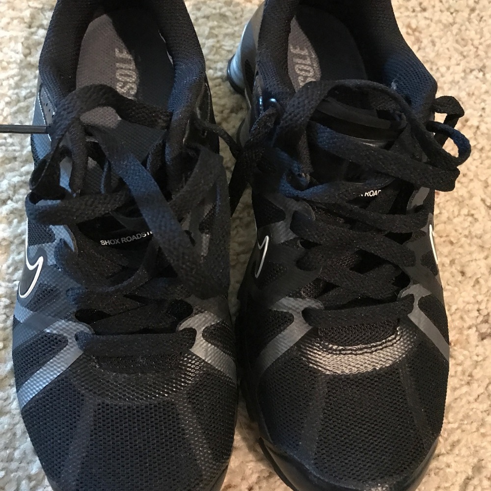 Worn once Nike women's size 7