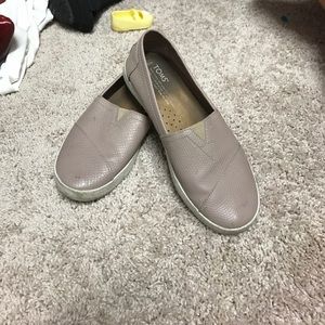 Toms slip ons