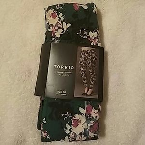 Torrid floral leggings