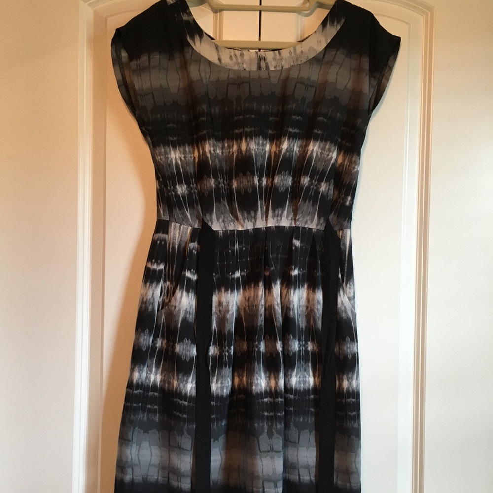 Black & white dress